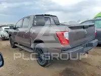 2018 Nissan TITAN фото
