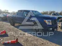 2018 Nissan TITAN фото