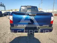 2018 Nissan TITAN фото