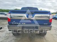 2018 Nissan TITAN фото