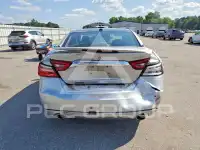 2018 Nissan MAXIMA photo
