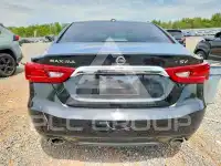 2018 Nissan MAXIMA photo