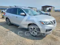 2018 Nissan PATHFINDER photo