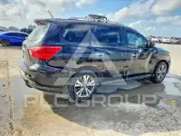 2018 Nissan PATHFINDER photo