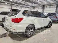 2018 Nissan PATHFINDER photo