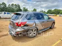 2018 Nissan PATHFINDER photo
