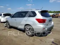 2018 Nissan PATHFINDER photo