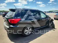 2018 Nissan PATHFINDER photo