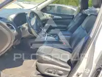 2018 Nissan PATHFINDER photo