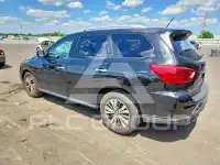 2018 Nissan PATHFINDER photo