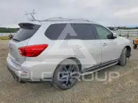 2018 Nissan PATHFINDER photo