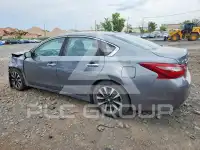 2018 Nissan ALTIMA фото