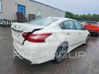2018 Nissan ALTIMA фото