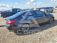2018 Nissan ALTIMA фото