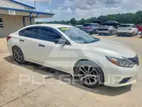 2018 Nissan ALTIMA фото