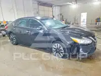 2018 Nissan ALTIMA фото