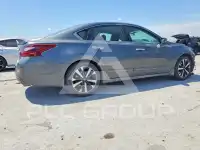2018 Nissan ALTIMA фото