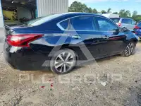 2018 Nissan ALTIMA фото