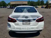 2018 Nissan ALTIMA фото