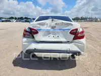 2018 Nissan ALTIMA фото