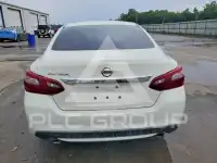 2018 Nissan ALTIMA фото