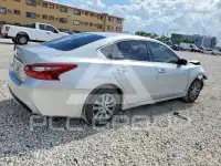 2018 Nissan ALTIMA фото