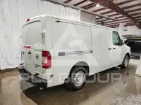 2018 Nissan NV фото