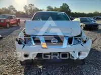 2018 Nissan FRONTIER photo
