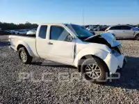 2018 Nissan FRONTIER photo