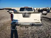 2018 Nissan FRONTIER photo