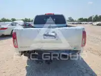 2018 Nissan FRONTIER photo