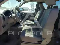 2018 Nissan FRONTIER photo