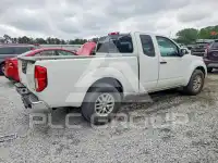 2018 Nissan FRONTIER photo