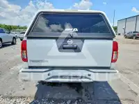 2018 Nissan FRONTIER photo