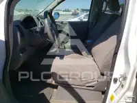 2018 Nissan FRONTIER фото