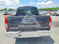 2018 Nissan FRONTIER photo