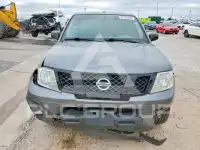 2018 Nissan FRONTIER photo