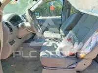2018 Nissan FRONTIER photo
