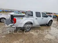 2018 Nissan FRONTIER photo