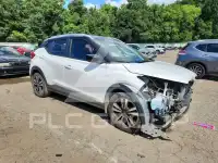 2018 Nissan KICKS фото