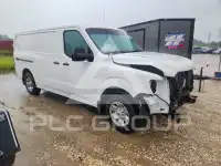 2018 Nissan NV фото