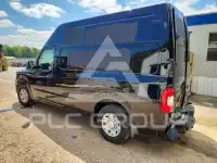 2018 Nissan NV фото