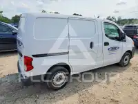 2018 Nissan NV photo