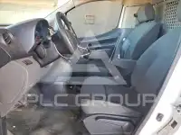 2018 Nissan NV фото