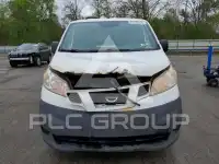 2018 Nissan NV фото