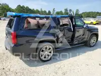 2018 Chevrolet Suburan photo