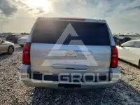 2018 Chevrolet Suburan фото