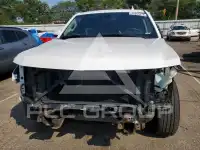 2018 Chevrolet Suburan photo