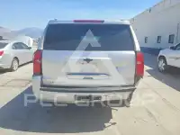 2018 Chevrolet Suburan фото