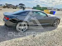 2018 Chevrolet Camaro photo